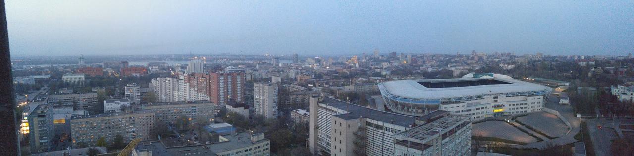 Apartment Near Dnipro Arena Eksteriør billede